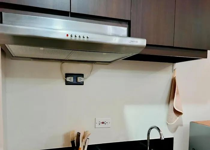 Hills Residences By Juju Staycation